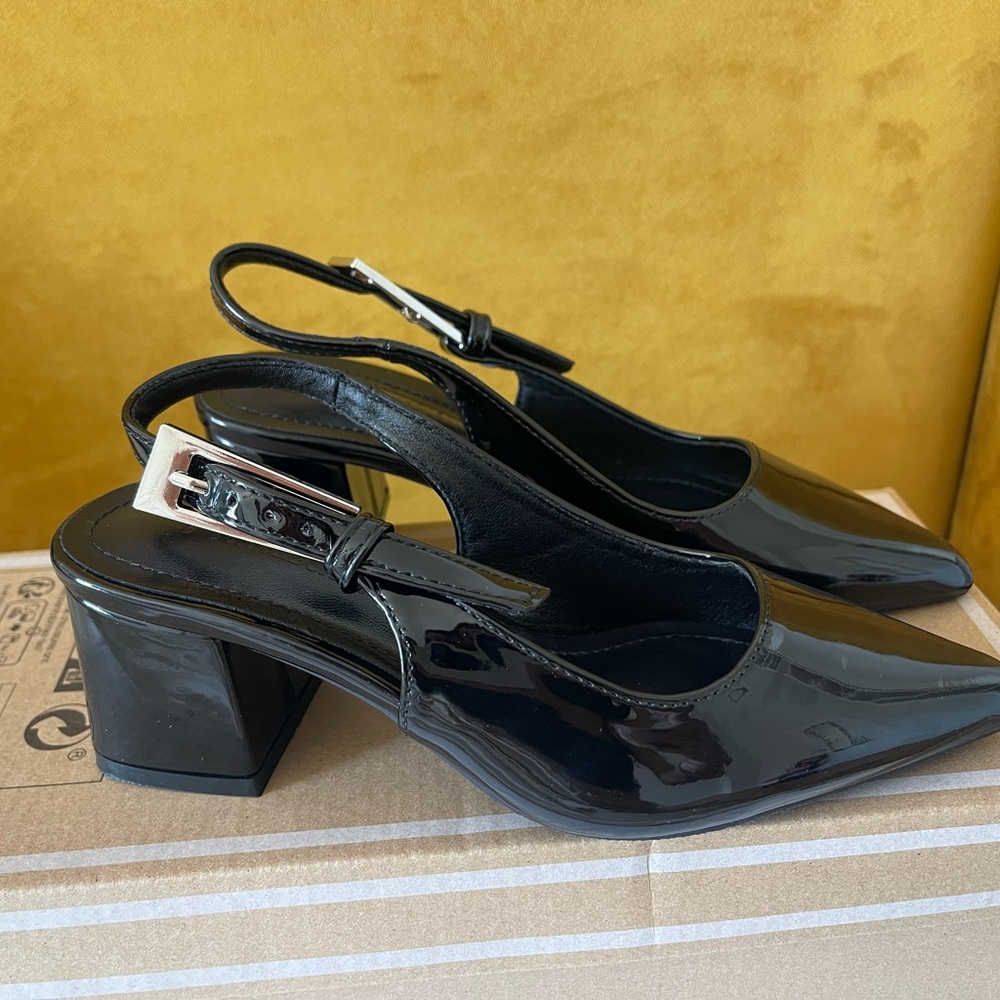 SHEIN Glossy Black Slingback Heels
